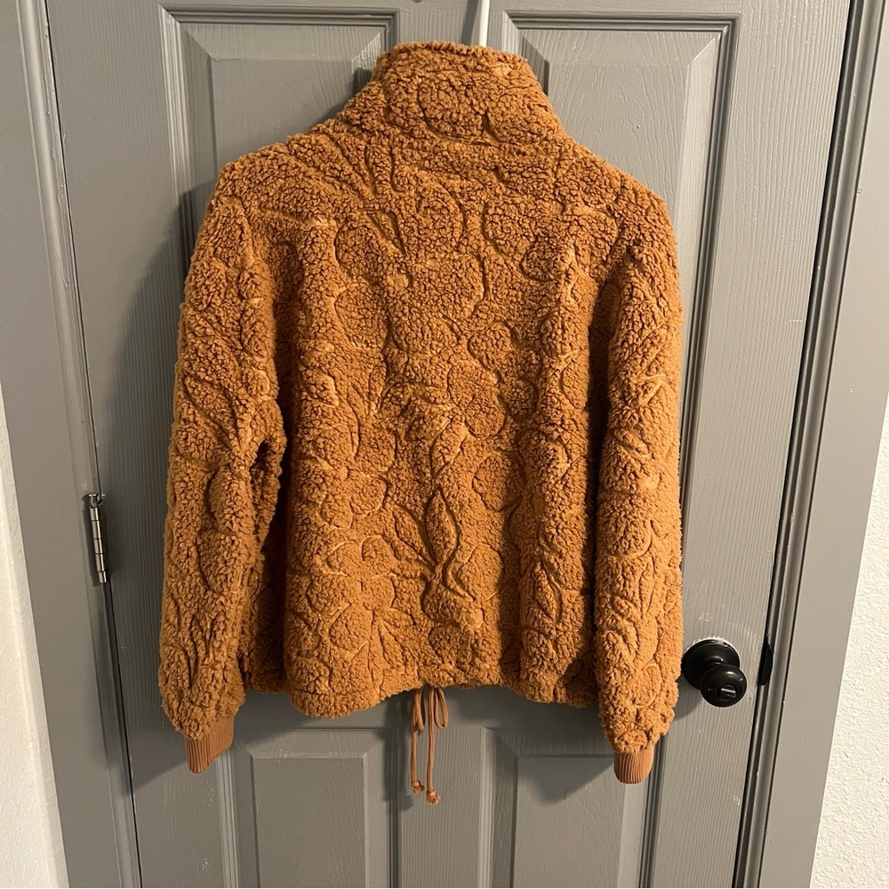 Billabong camel Sherpa Jacket faux fur NWT - Picture 3 of 4